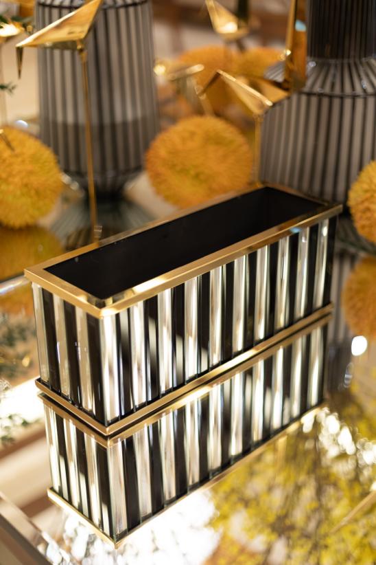 ذهبي و سلفر مخطط للموالح